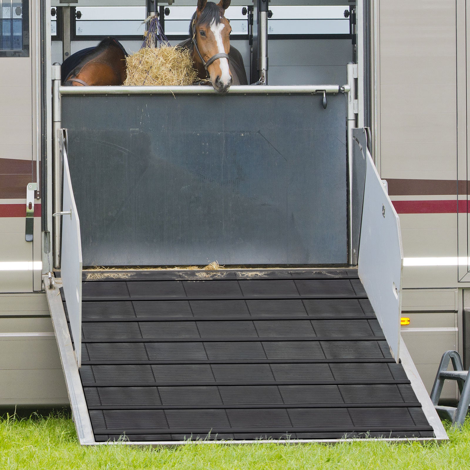 hängematte für pferdeanhänger Rampenmatte für Pferdeanhänger | GW8002