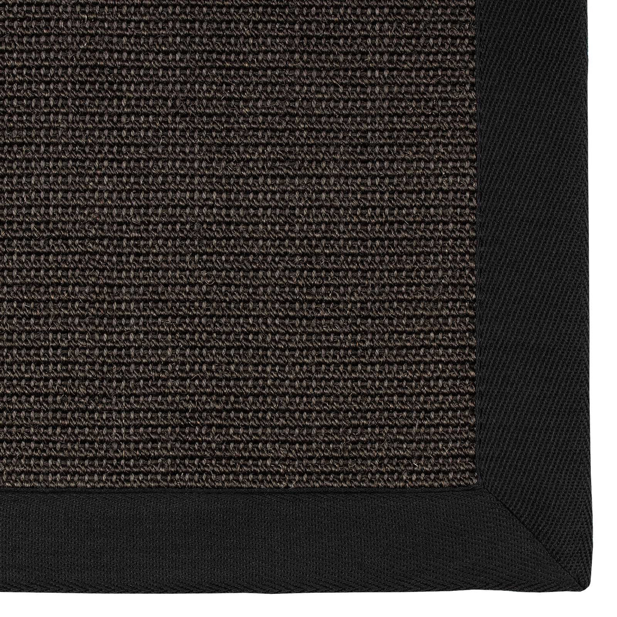 F3_Schwarz